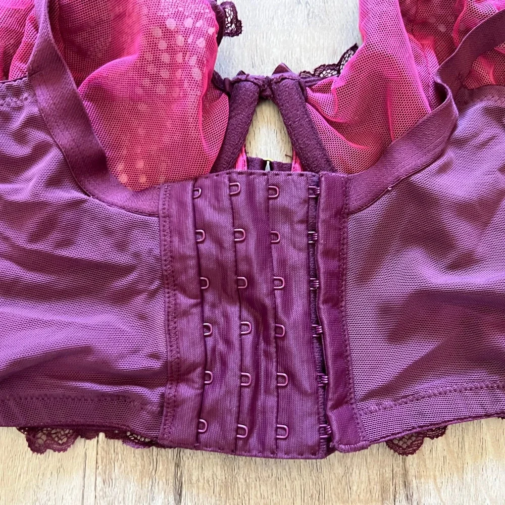 Cacique Burgundy Floral Lace Unlined Balconette Bra 42C Underwire Keyhole 5245